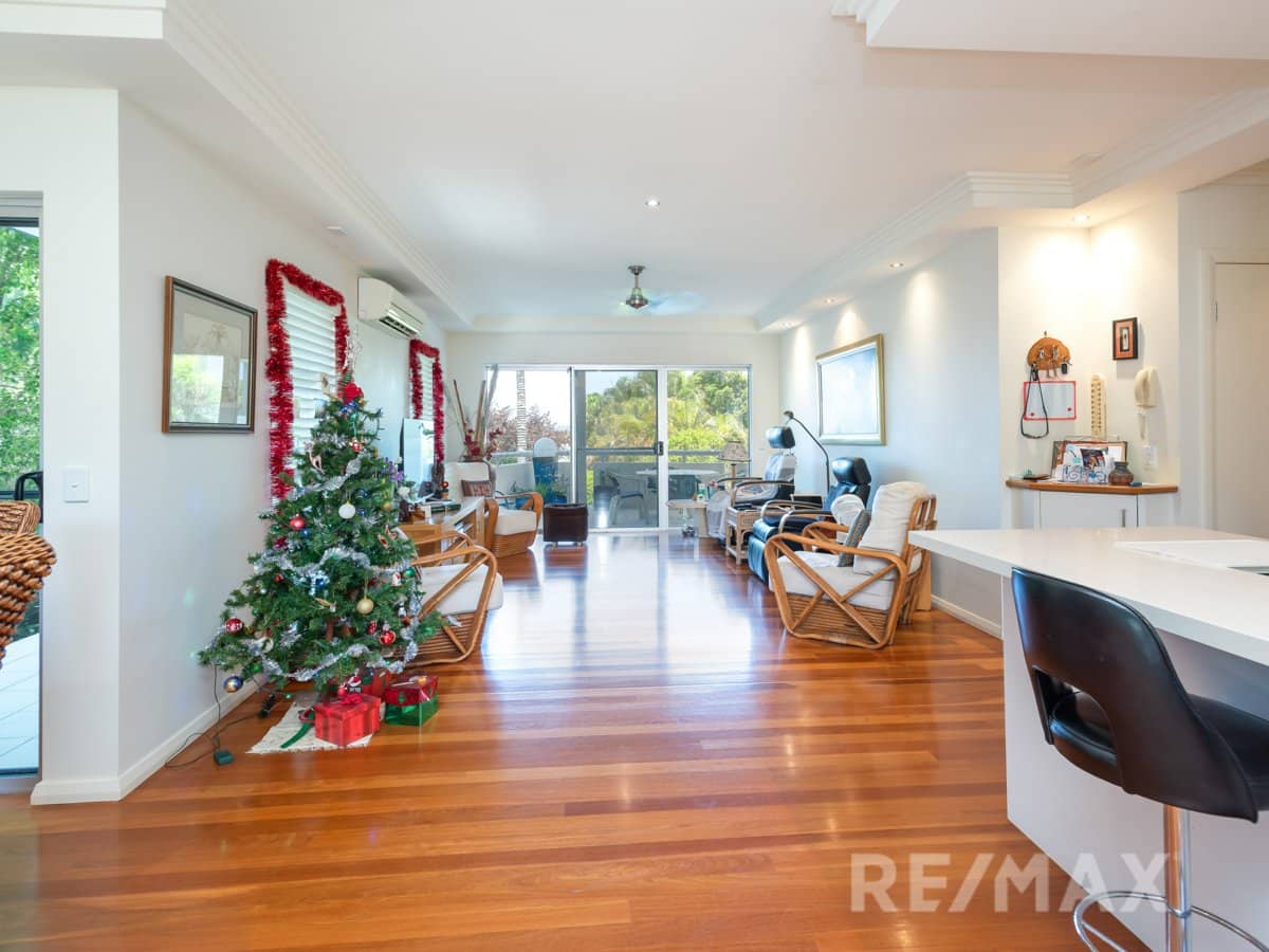 22 Winton Terrace, VARSITY LAKES - Thumbnail 3