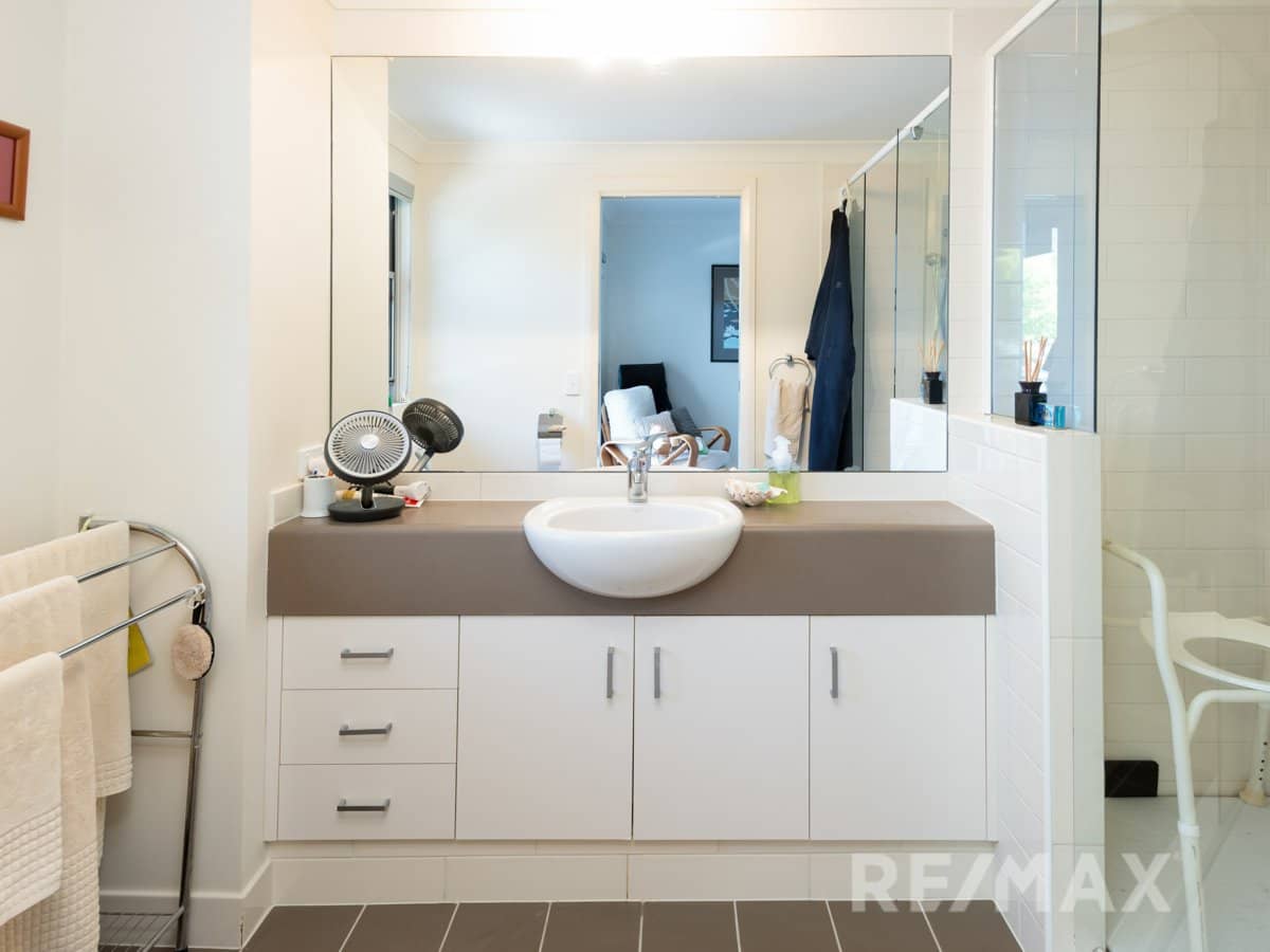 22 Winton Terrace, VARSITY LAKES - Thumbnail 8