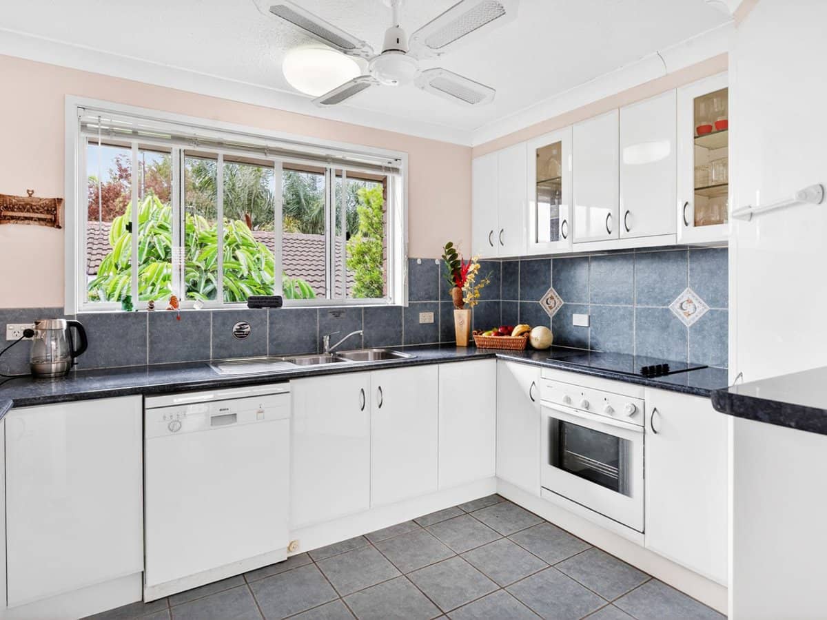 48 Railway Street, Southport - Thumbnail 9