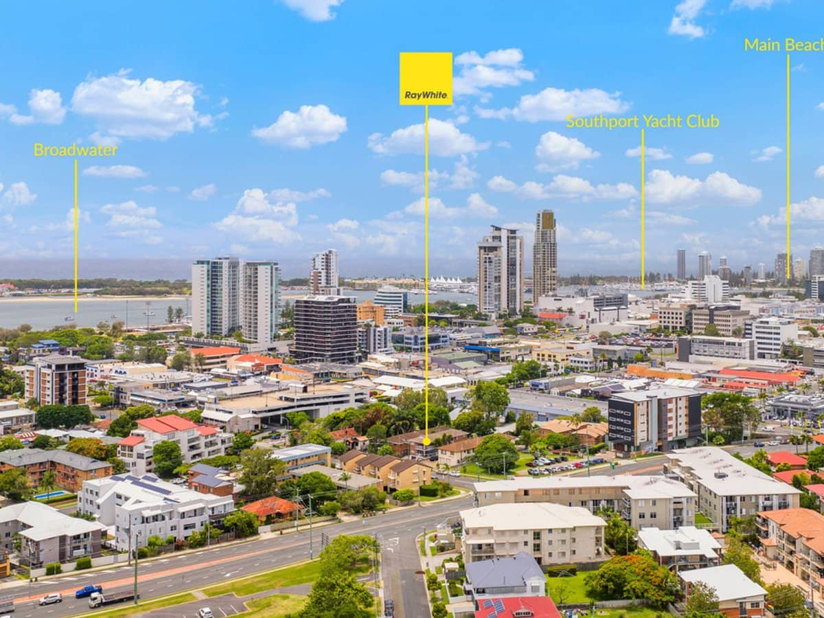 48 Railway Street, Southport - Thumbnail 24