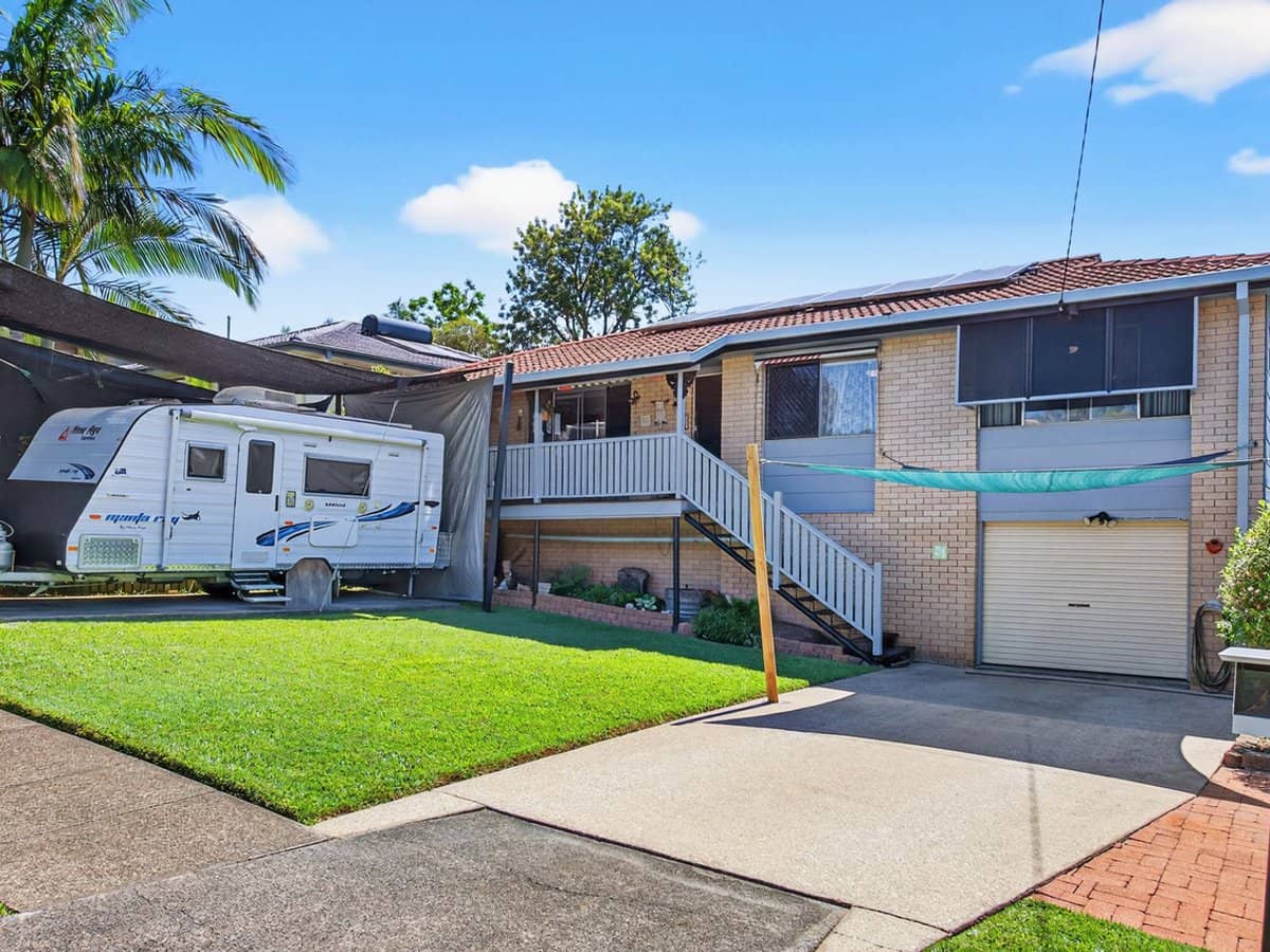 31 Eileen Avenue, Southport - Thumbnail 1