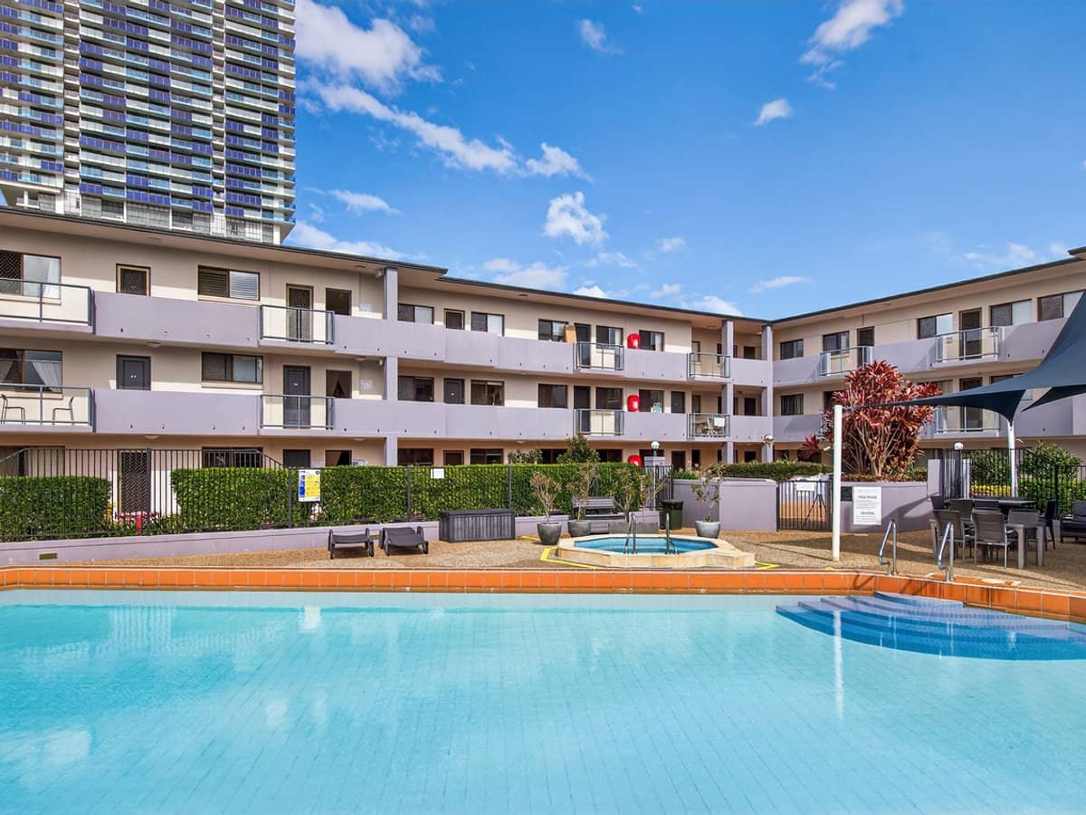 132 Marine Parade, Southport - Thumbnail 11