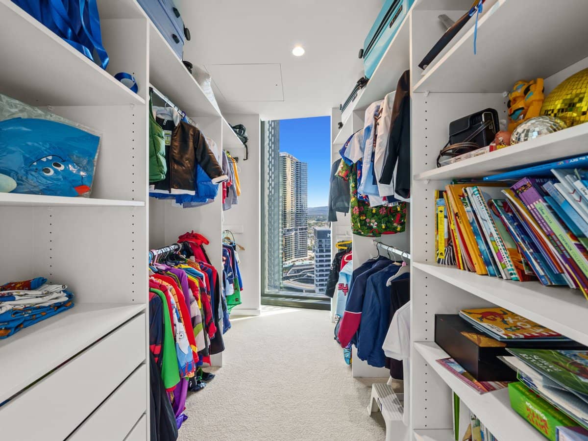 12 Philip Avenue, Broadbeach - Thumbnail 23