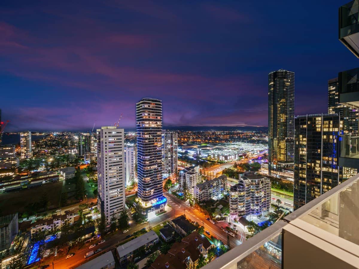 12 Philip Avenue, Broadbeach - Thumbnail 24