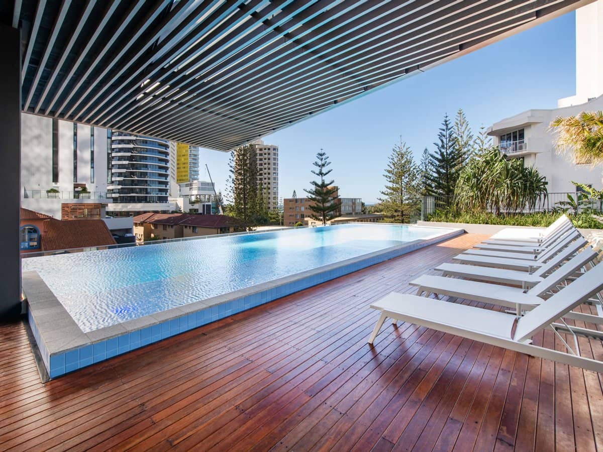 12 Philip Avenue, Broadbeach - Thumbnail 25