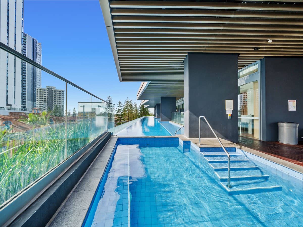 12 Philip Avenue, Broadbeach - Thumbnail 26