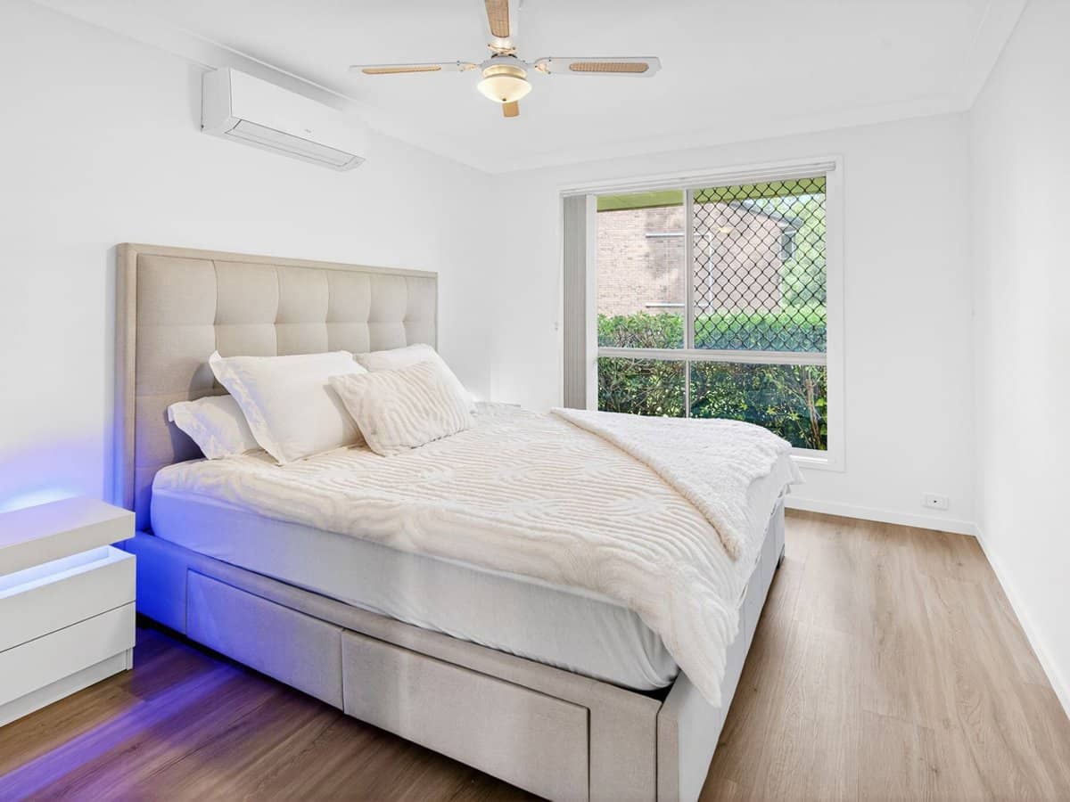 8 West King Street, Southport - Thumbnail 2