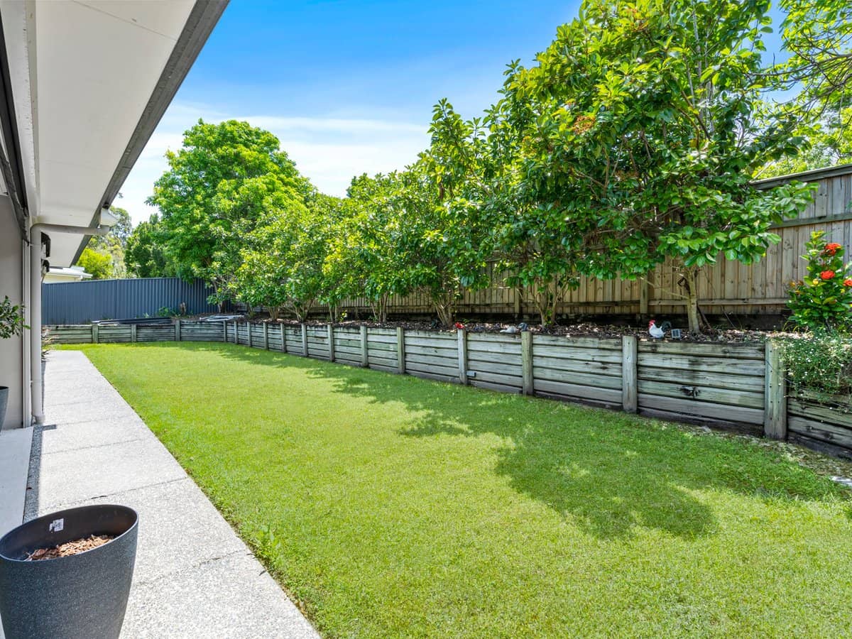 4 Kintail Lane, COOMERA WATERS - Thumbnail 18