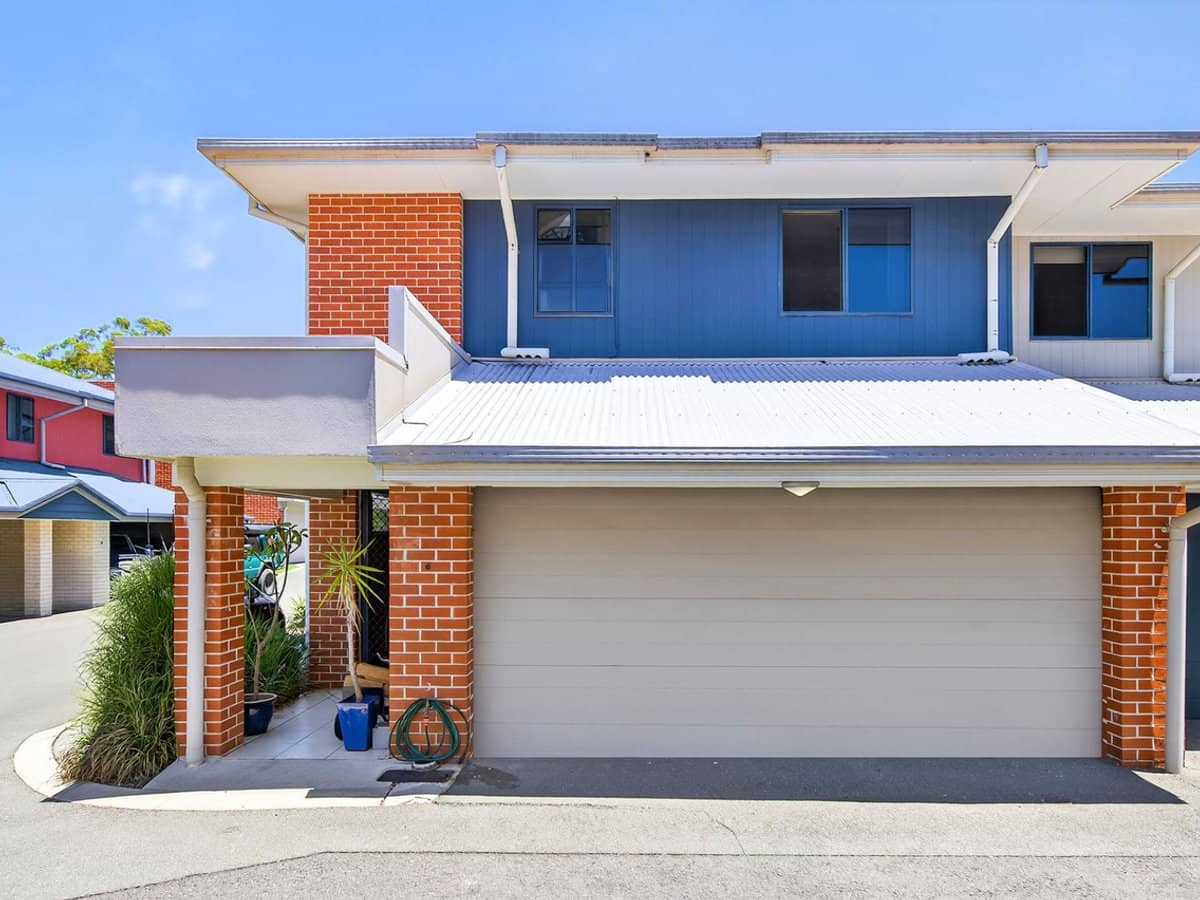 170 Whiting Street, Labrador - Thumbnail 1