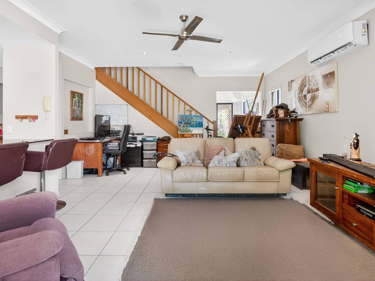 170 Whiting Street, Labrador - Thumbnail 2