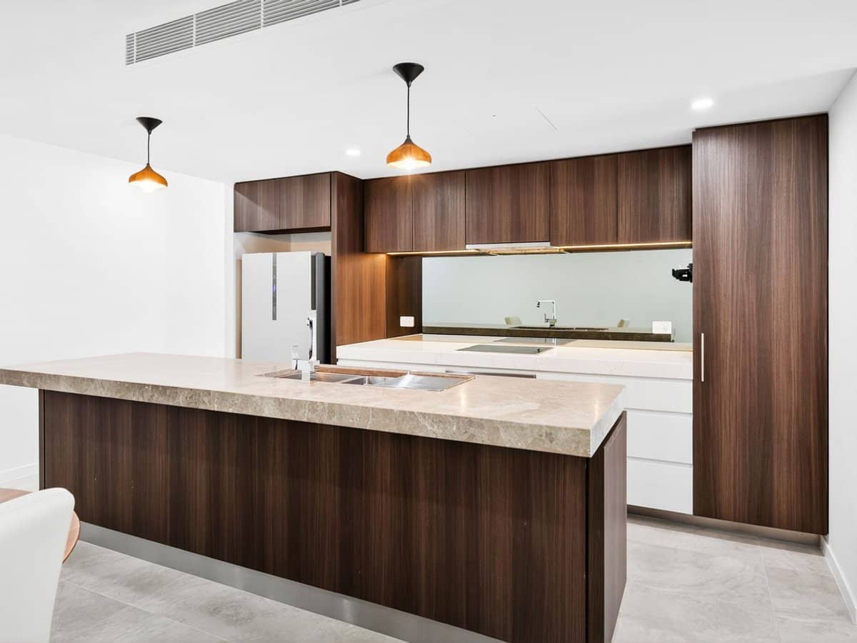 30 Brighton Parade, Southport - Thumbnail 3