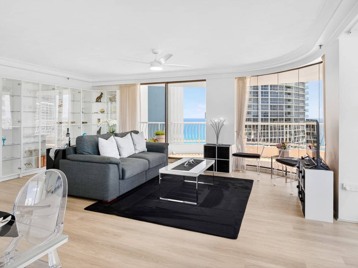 30 Laycock Street, Surfers Paradise - Thumbnail 6