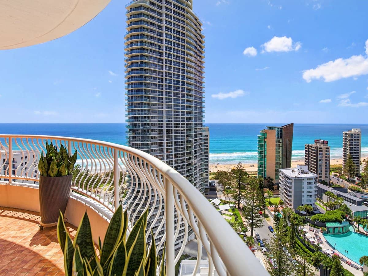 30 Laycock Street, Surfers Paradise - Thumbnail 17