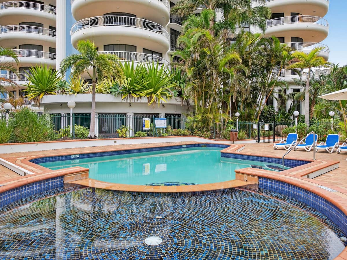 30 Laycock Street, Surfers Paradise - Thumbnail 25