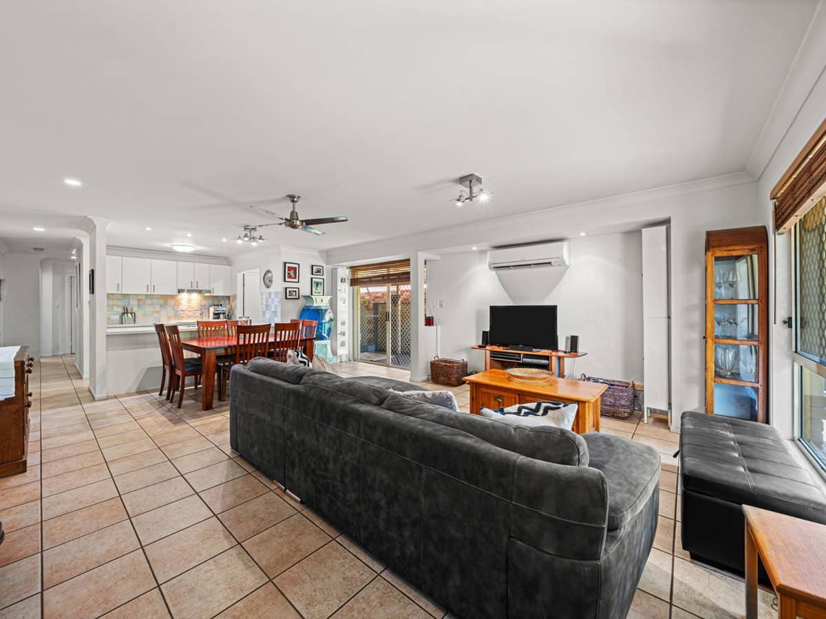 25 Swanton Drive, Mudgeeraba - Thumbnail 4