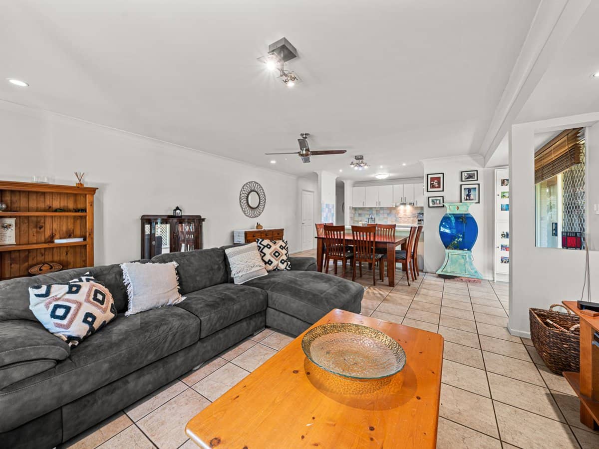 25 Swanton Drive, Mudgeeraba - Thumbnail 8