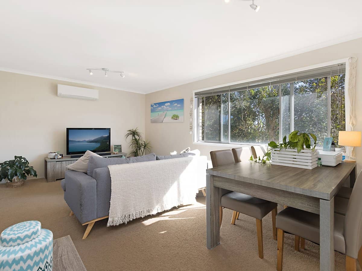 4/29 Coolangatta Road, COOLANGATTA - Thumbnail 2