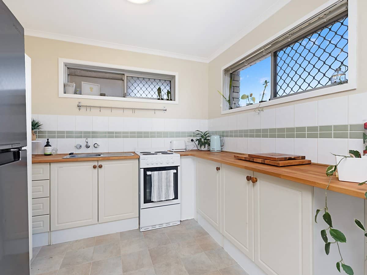 4/29 Coolangatta Road, COOLANGATTA - Thumbnail 5