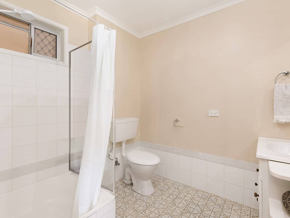 4/29 Coolangatta Road, COOLANGATTA - Thumbnail 8