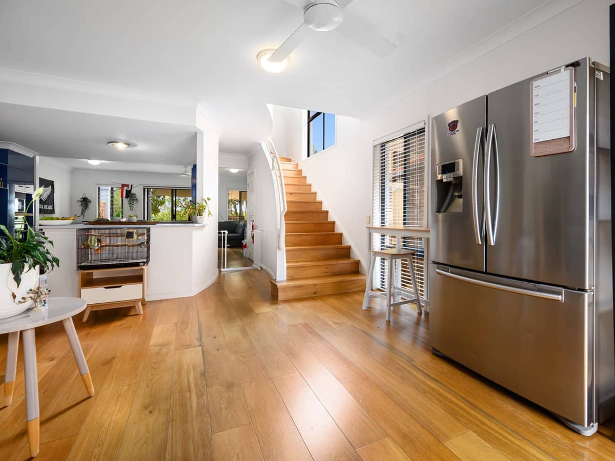 125 Hansford Road, COOMBABAH - Thumbnail 6