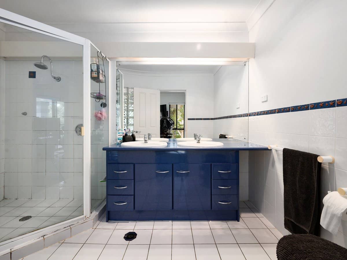 125 Hansford Road, COOMBABAH - Thumbnail 11