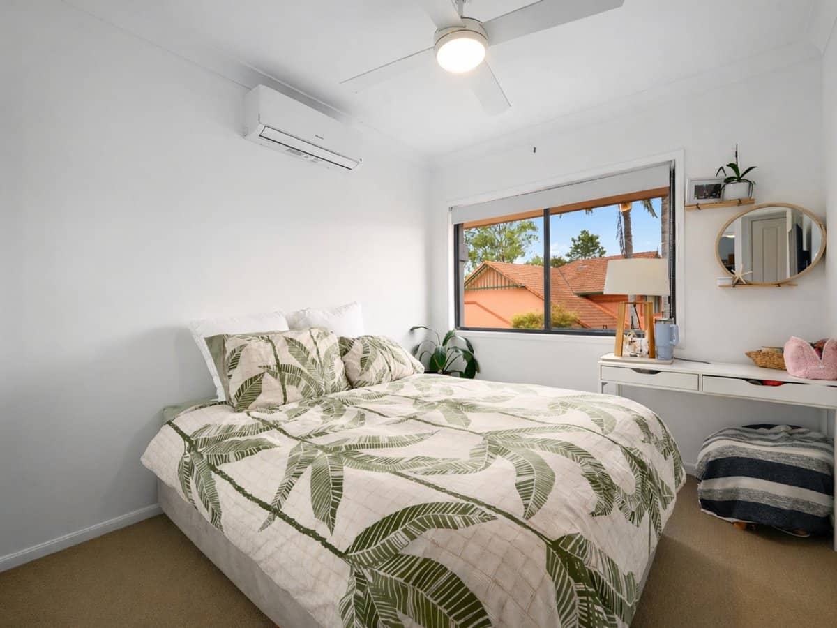 125 Hansford Road, COOMBABAH - Thumbnail 12