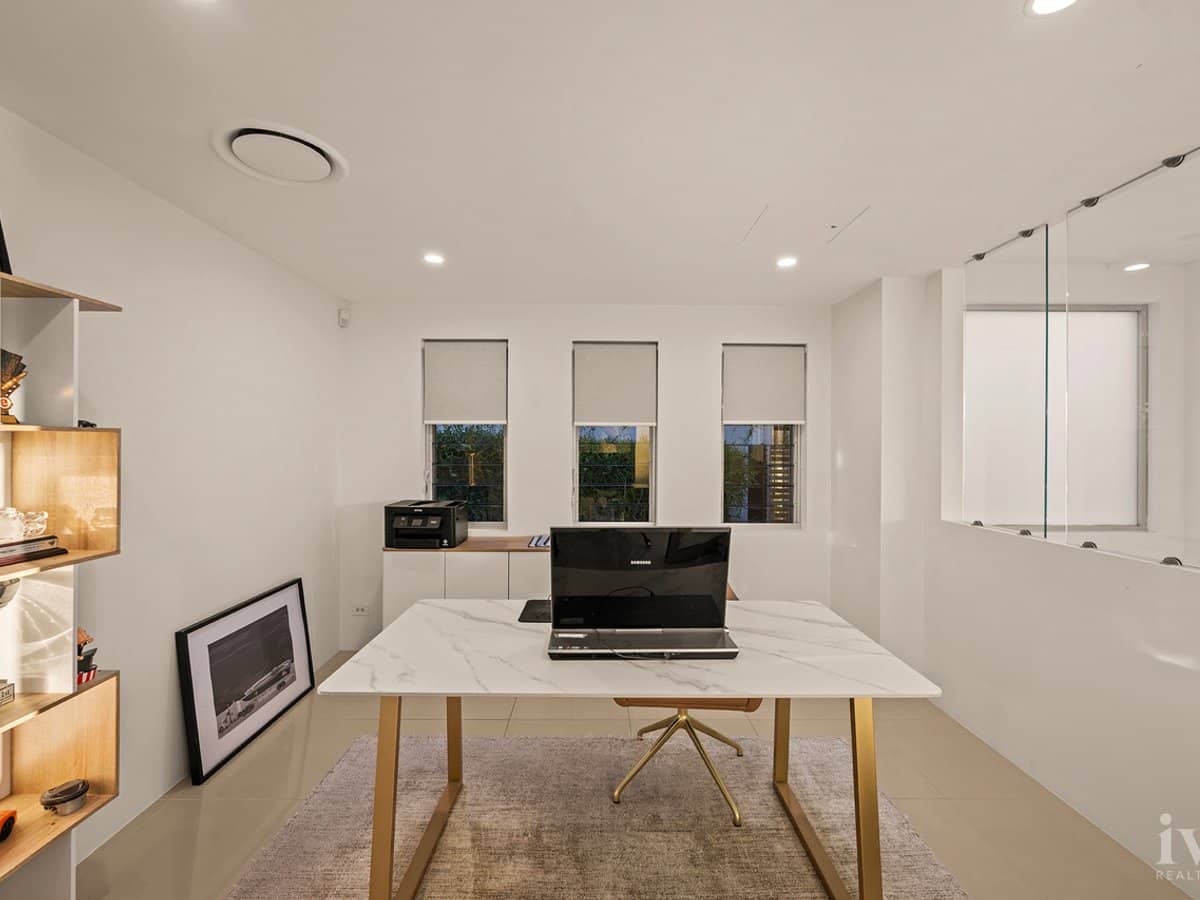 78 Royal Albert Crescent, Sovereign Islands - Thumbnail 13