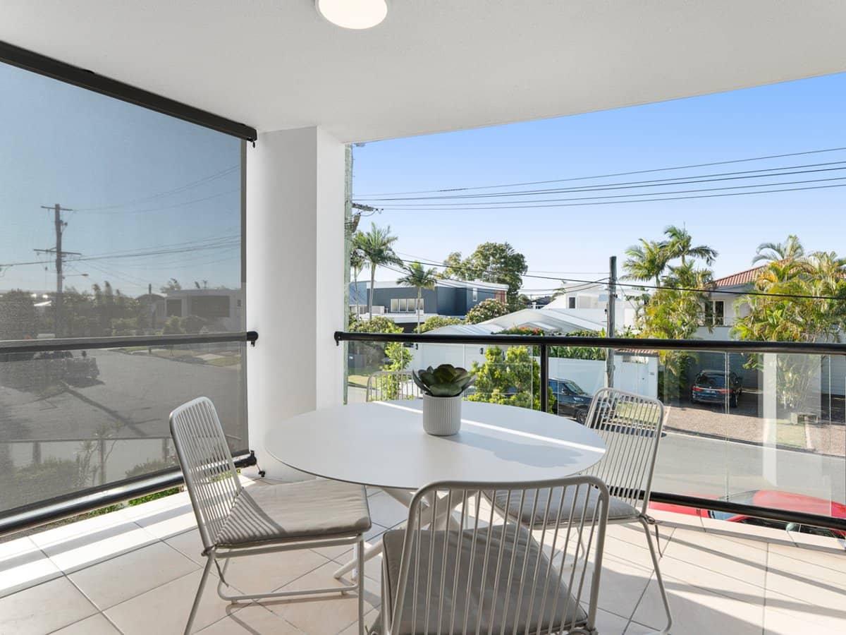 134 Stanhill Drive, CHEVRON ISLAND - Thumbnail 7