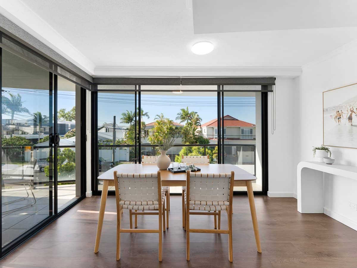 134 Stanhill Drive, CHEVRON ISLAND - Thumbnail 8