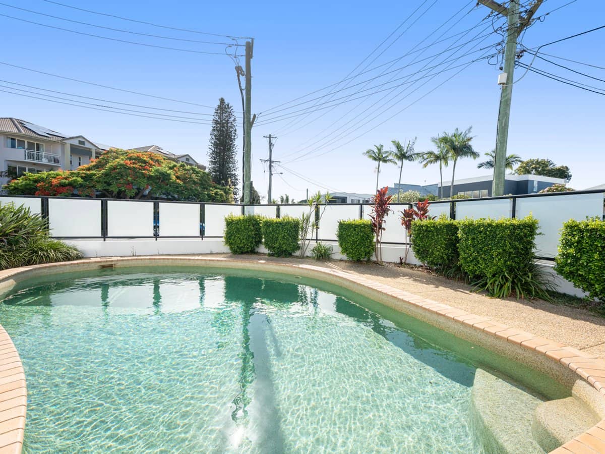 134 Stanhill Drive, CHEVRON ISLAND - Thumbnail 15