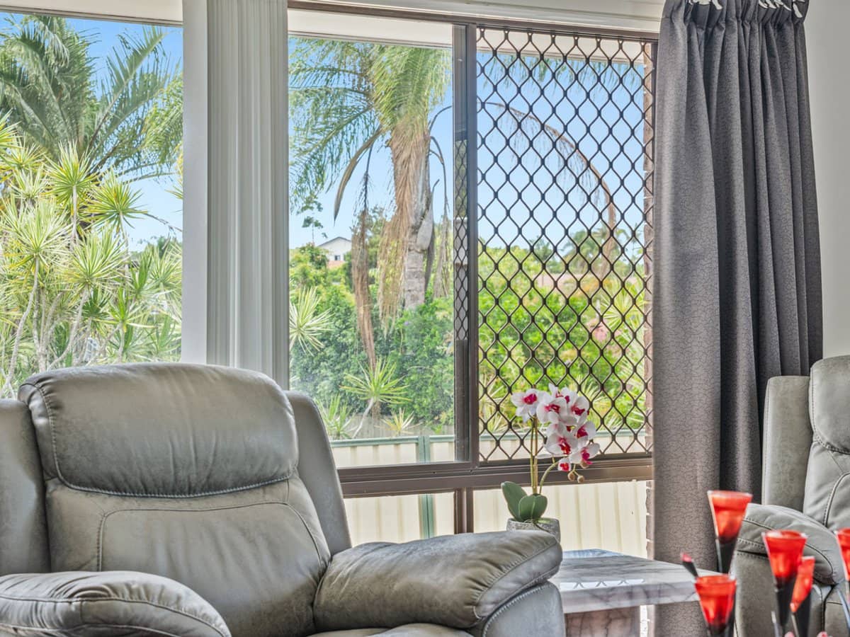 8 Bradstone Road, Carrara - Thumbnail 10