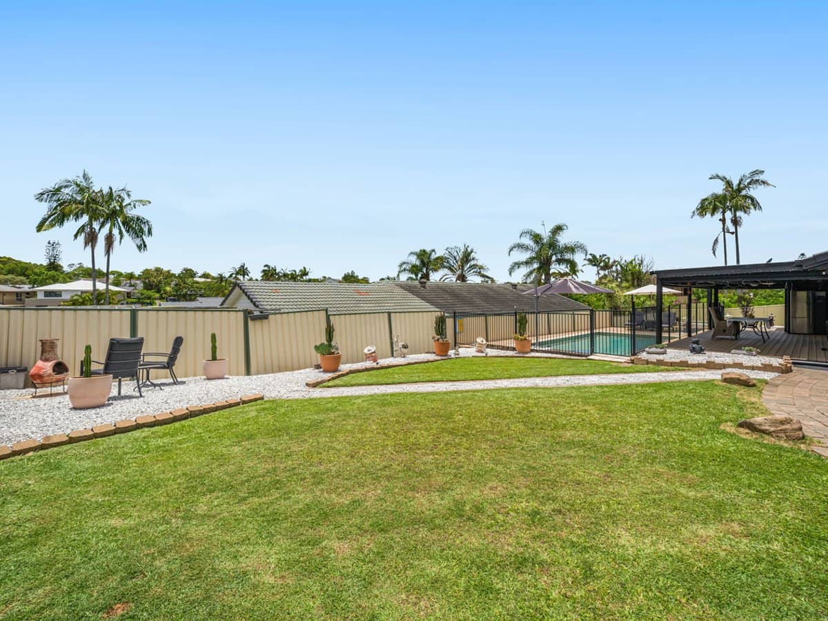 8 Bradstone Road, Carrara - Thumbnail 21