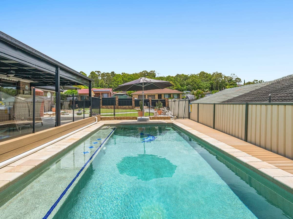 8 Bradstone Road, Carrara - Thumbnail 22