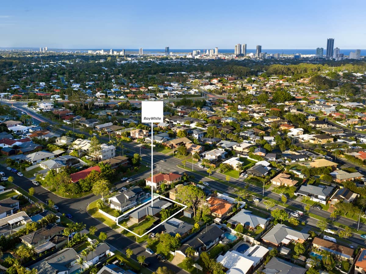 29 Sweetgum Street, ASHMORE - Thumbnail 19