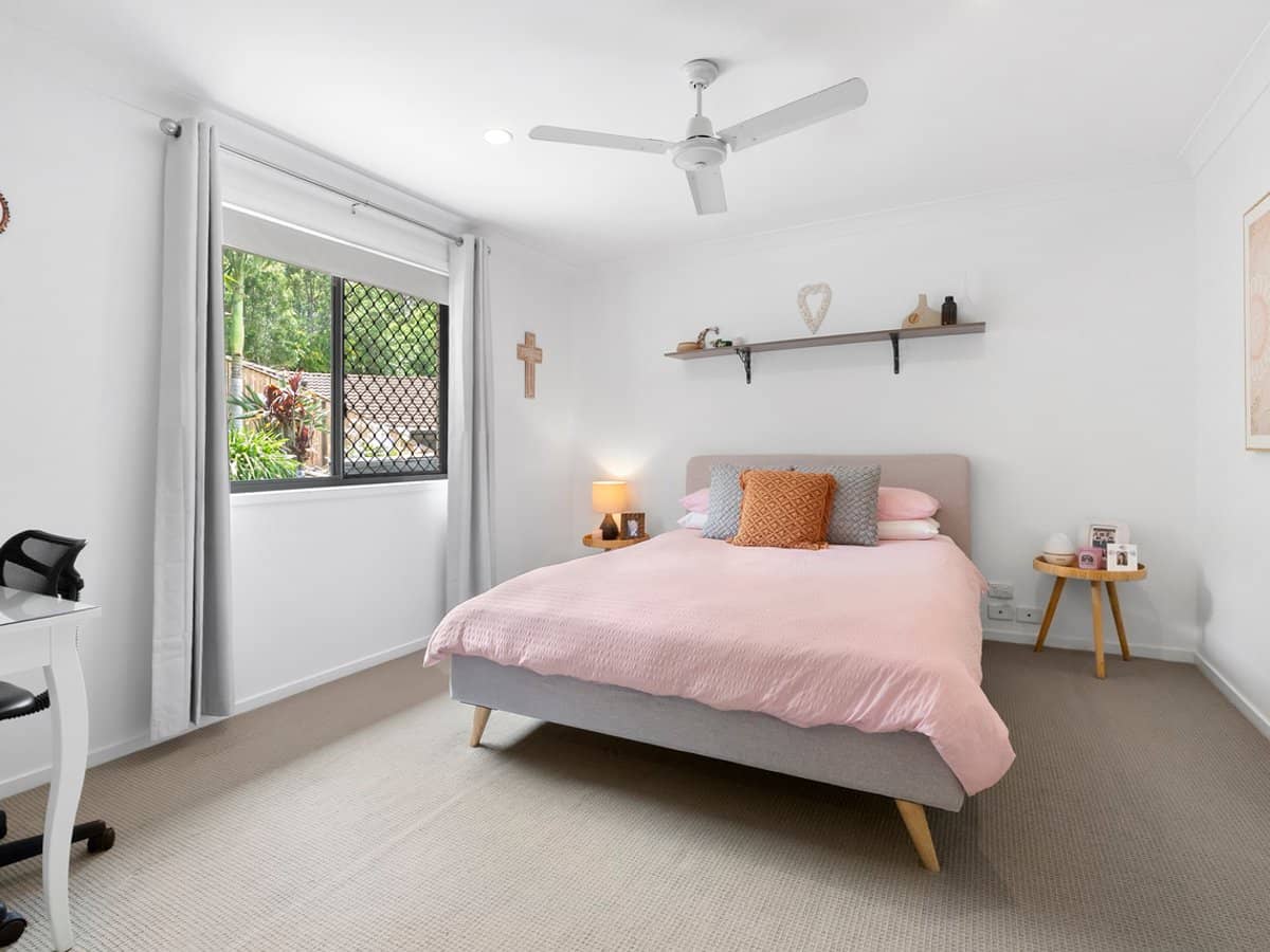 22 Glauca Street, BURLEIGH HEADS - Thumbnail 12