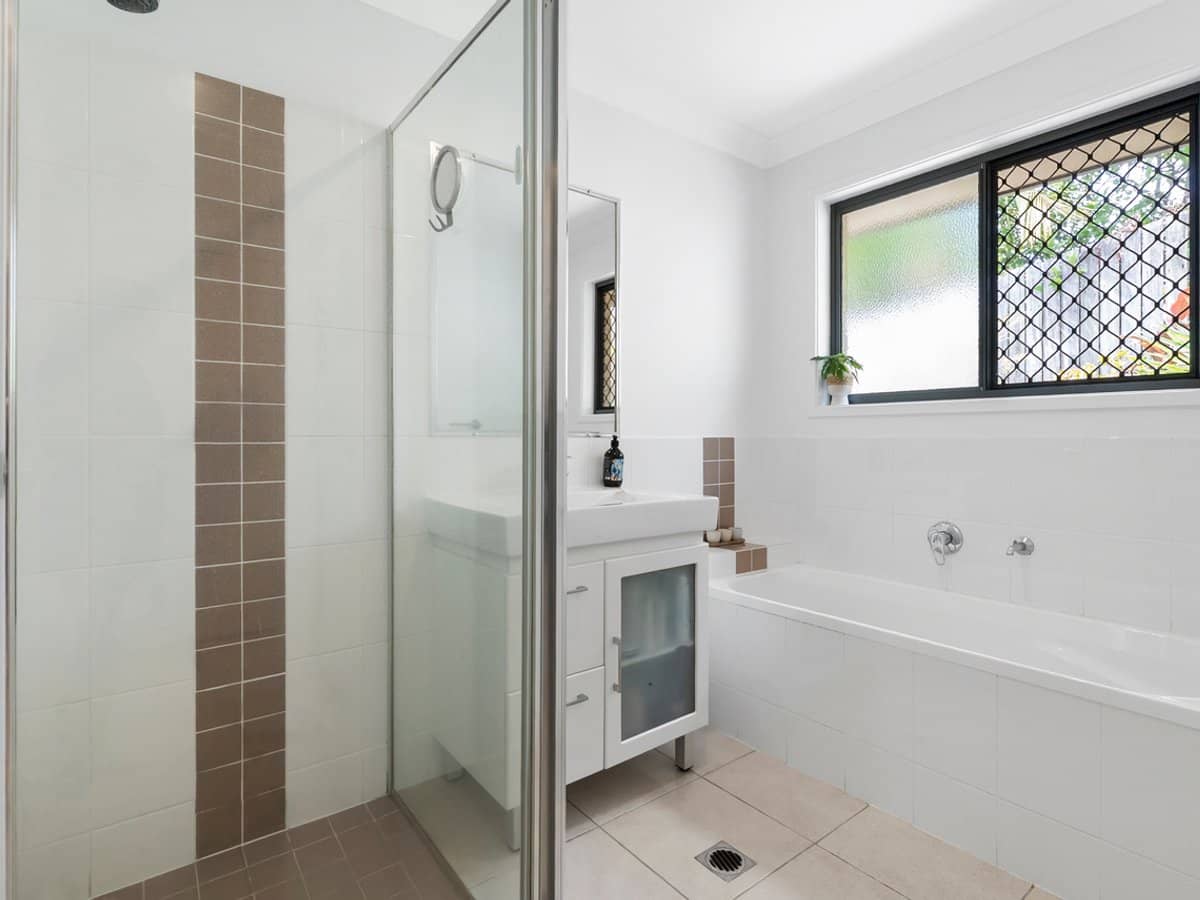 22 Glauca Street, BURLEIGH HEADS - Thumbnail 14