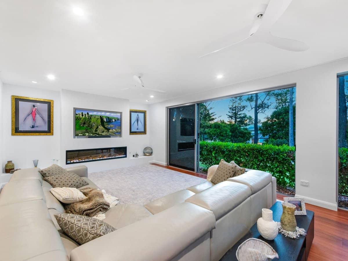 5412 Bay Hill Terrace, Sanctuary Cove - Thumbnail 2