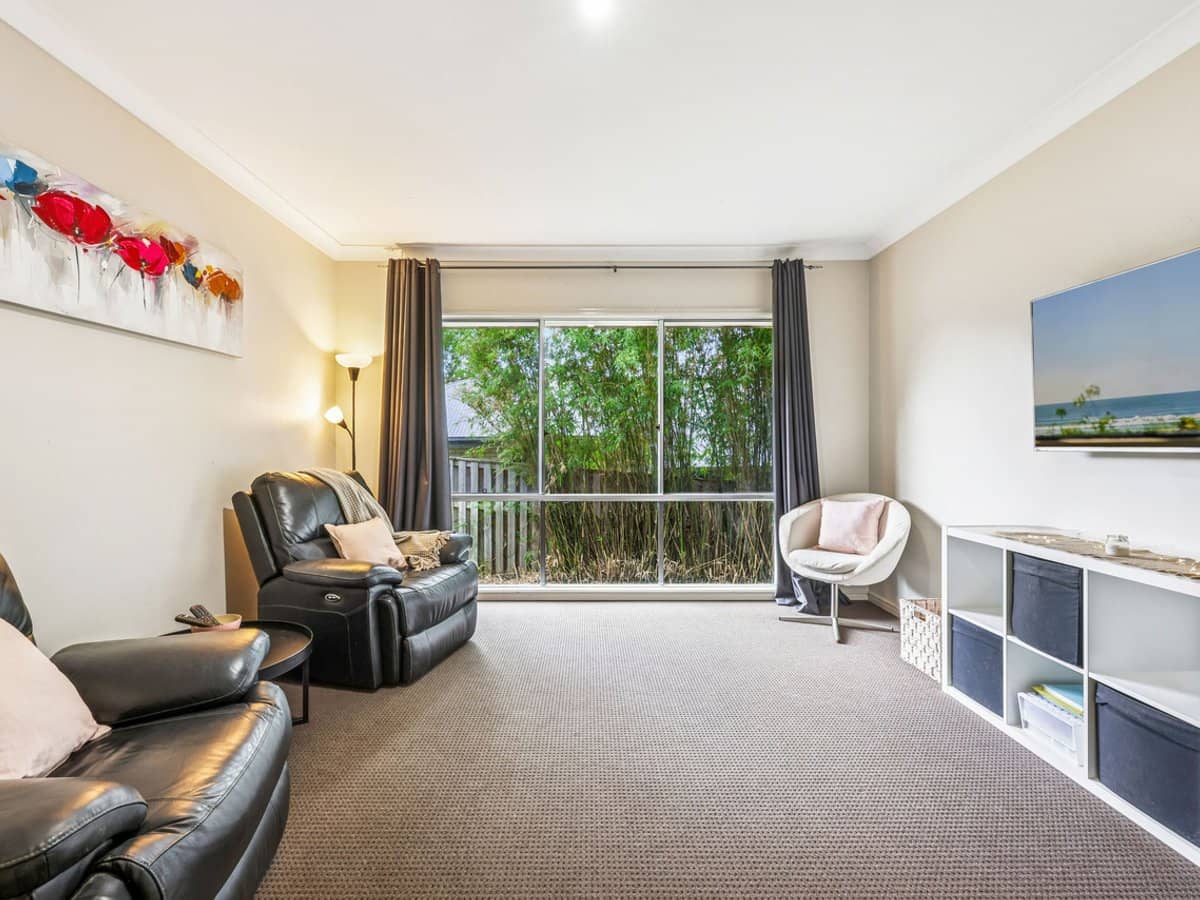 16 Riverside Sanctuary Terrace, Ormeau - Thumbnail 14