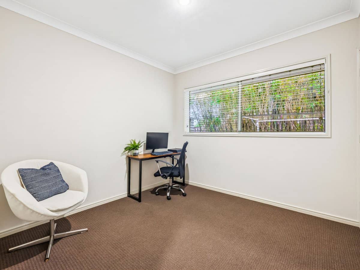 16 Riverside Sanctuary Terrace, Ormeau - Thumbnail 18