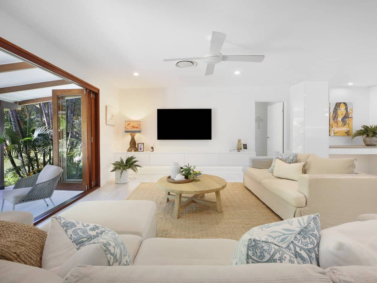 4 Evergreen Drive, Elanora - Thumbnail 10