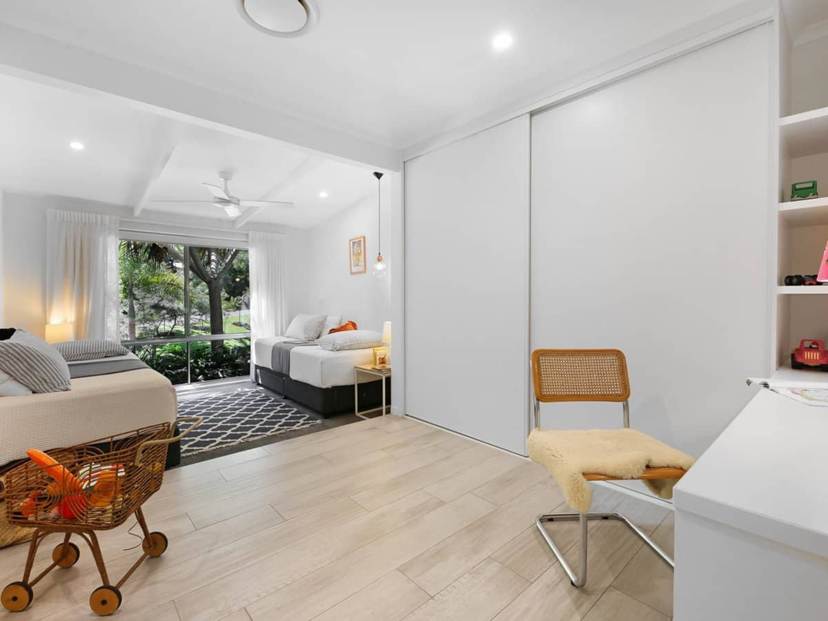 4 Evergreen Drive, Elanora - Thumbnail 13