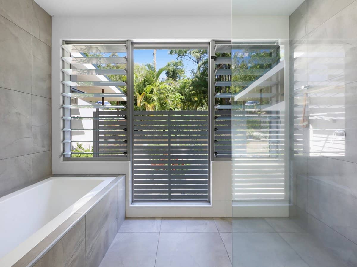 4 Evergreen Drive, Elanora - Thumbnail 17