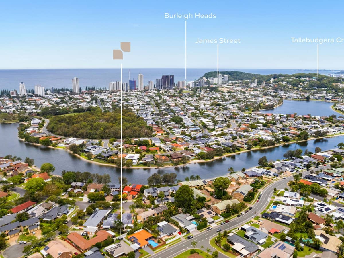 23 Sunbird Street, Burleigh Waters - Thumbnail 23