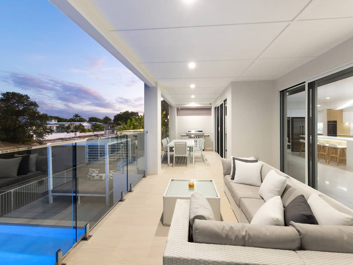 96 Rio Vista Boulevard, BROADBEACH WATERS - Thumbnail 23