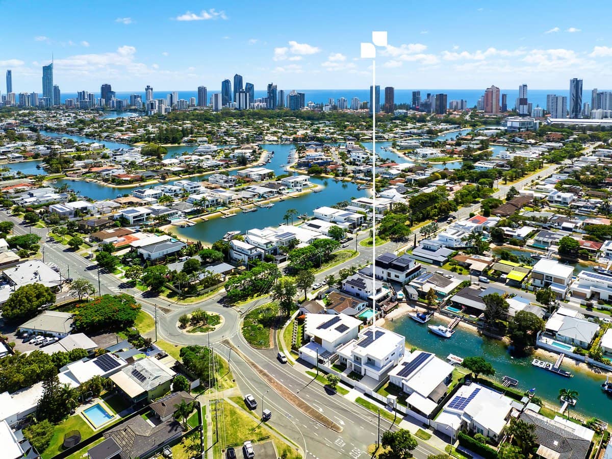 96 Rio Vista Boulevard, BROADBEACH WATERS - Thumbnail 29