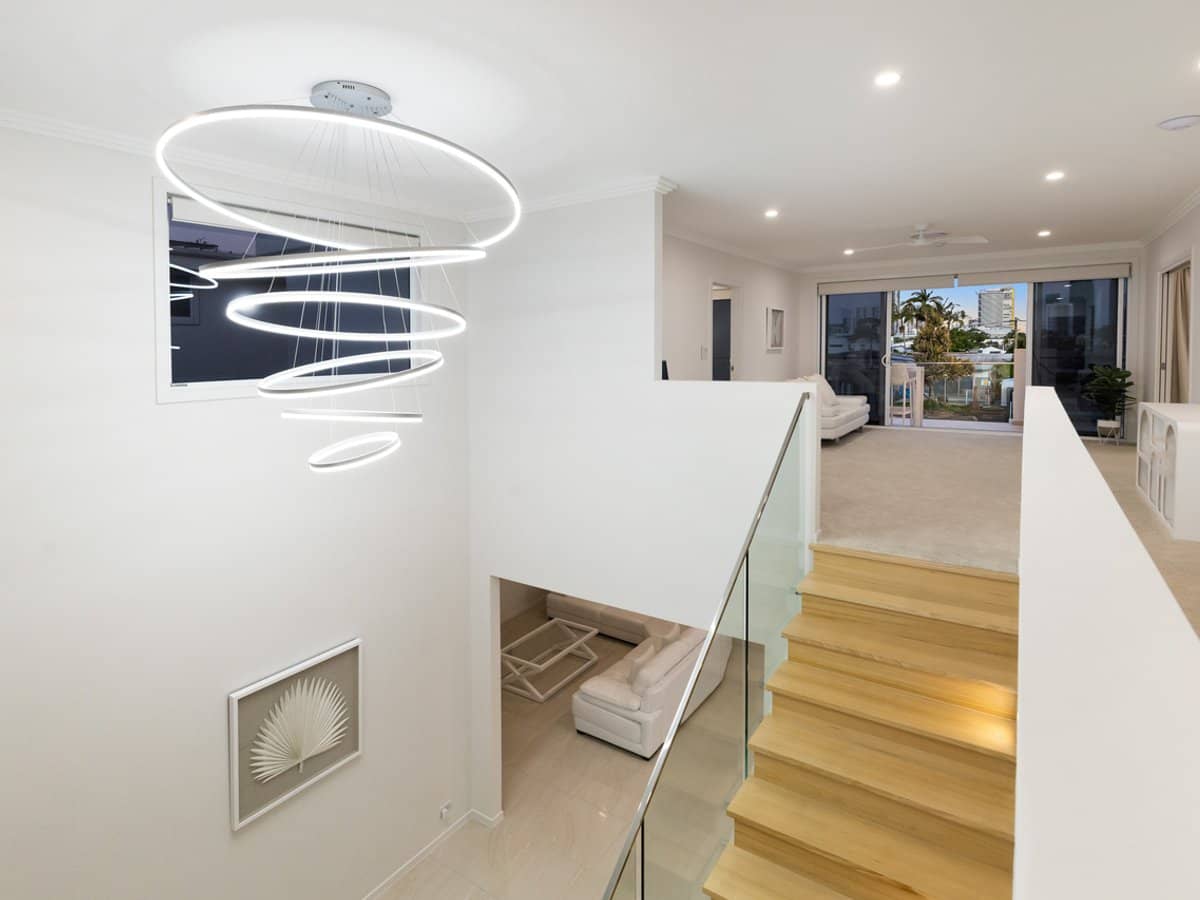 96 Rio Vista Boulevard, BROADBEACH WATERS - Thumbnail 15