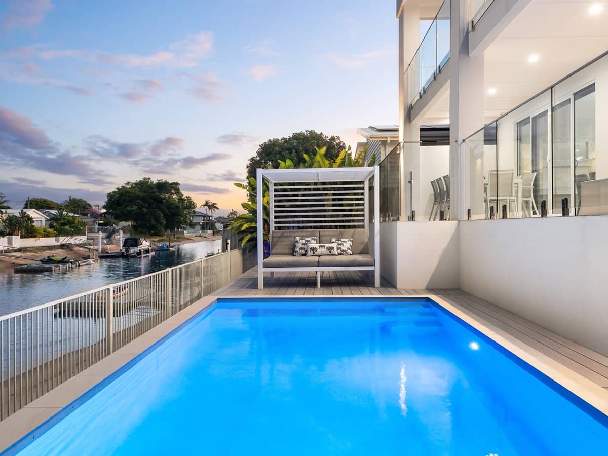 96 Rio Vista Boulevard, BROADBEACH WATERS - Thumbnail 24