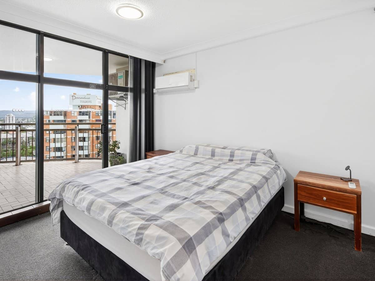 18 Hanlan Street, SURFERS PARADISE - Thumbnail 10