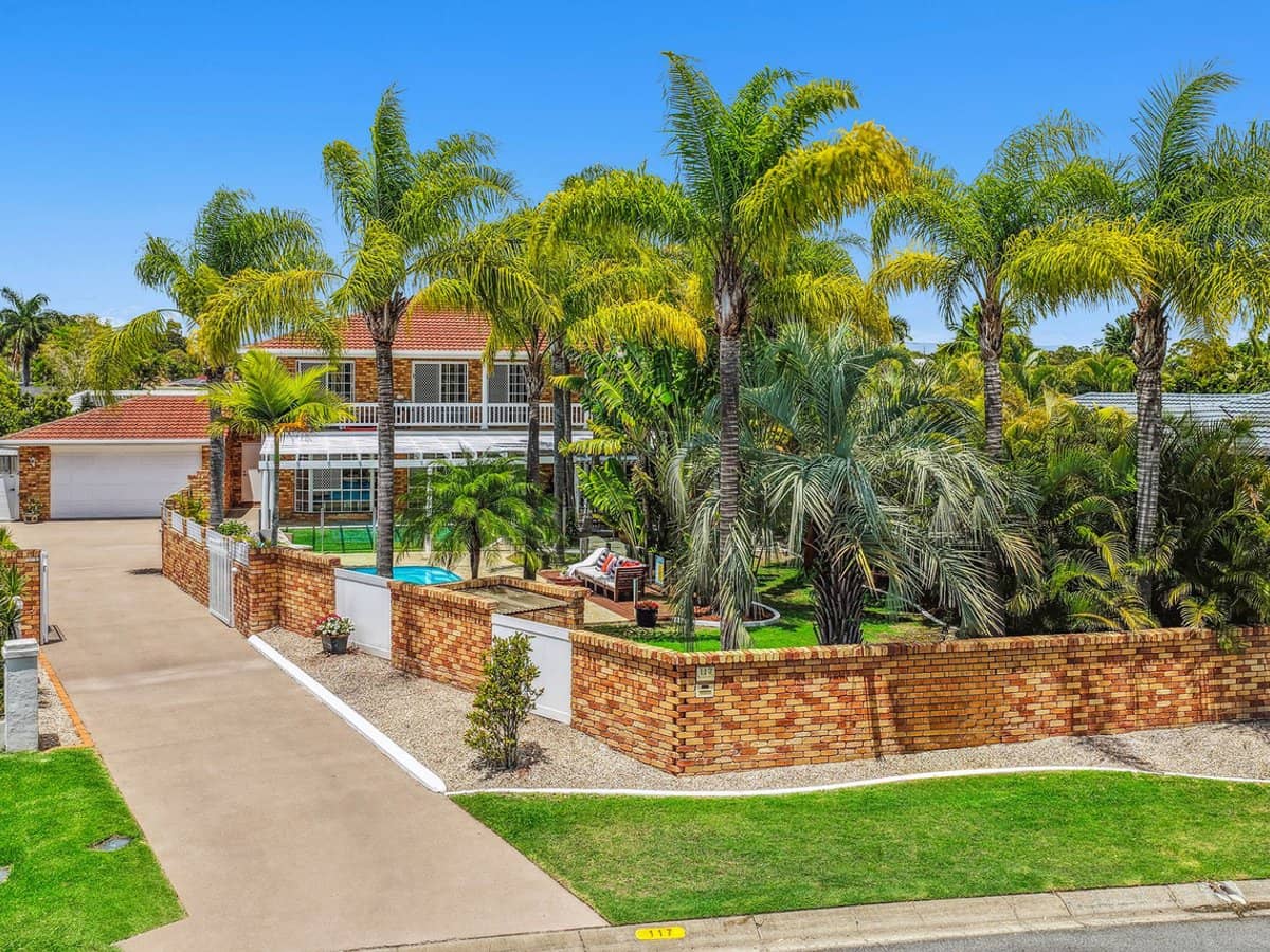 117 Newport Drive, Robina - Thumbnail 1
