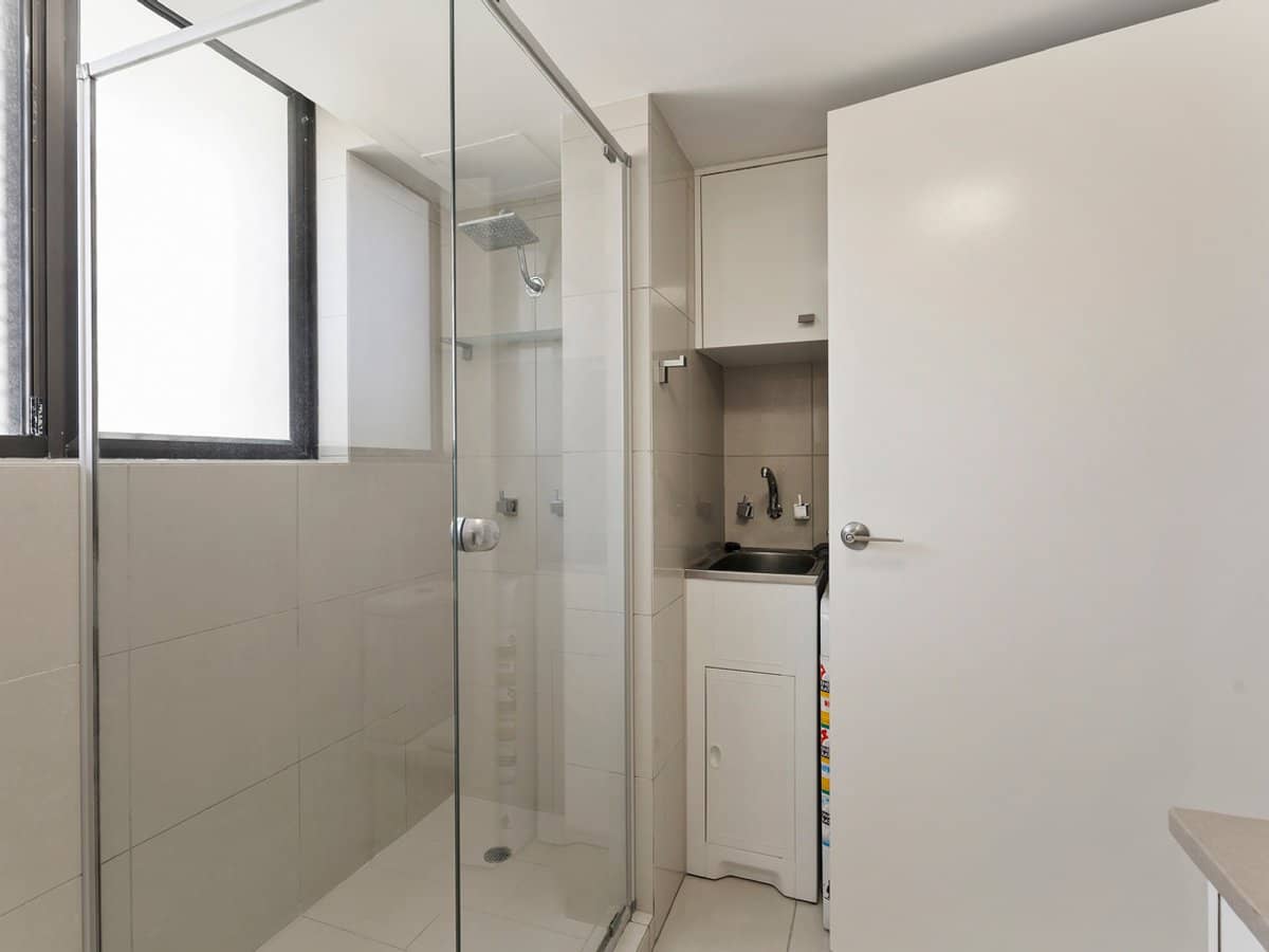 166 Marine Parade, RAINBOW BAY - Thumbnail 10